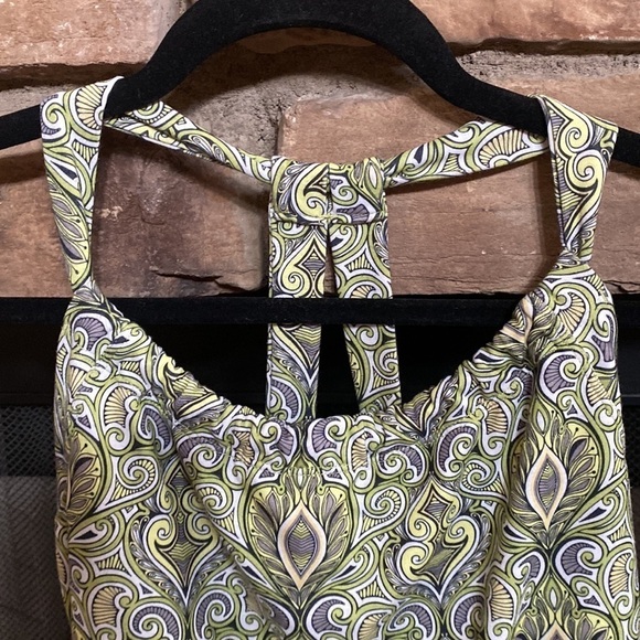 Prana lime green and white lined workout top. Small - Picture 8 of 9
